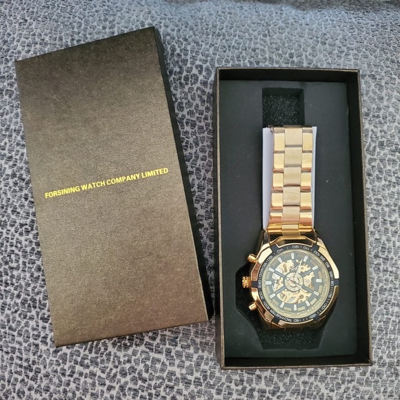 Men Watch Waterproof Noctilucent Casual Top Luxury - Picture 2 of 2